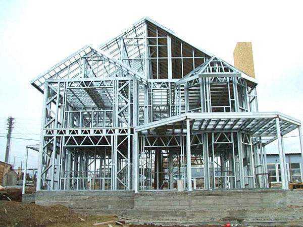 宜兴钢结构建筑的腐蚀问题应该如何预防